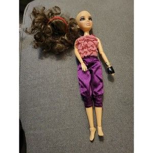 2009 SpinMaster Liv Doll Sophie Blonde Hair Blue Eyes 1st edition wig and outfit